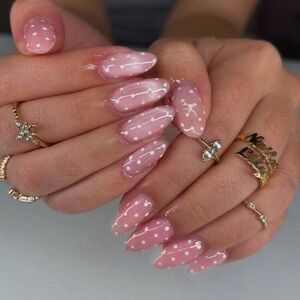 24pc Press On Nail Set from the Nail Bar 💅